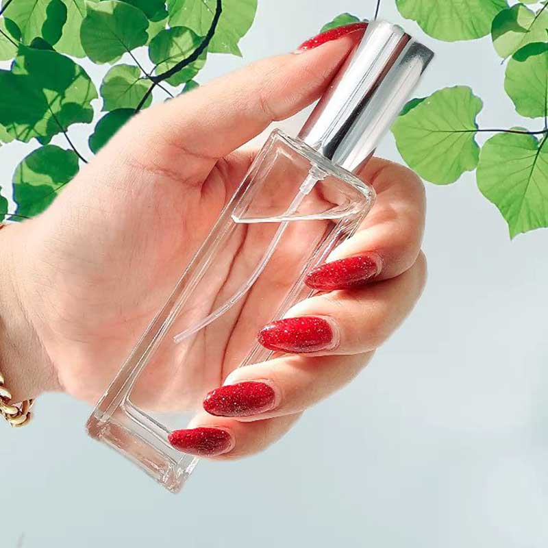 خرید عطر نارکوتیک زنانه برند نیلوفای | بهترین انتخاب برای رایحه گرم و ماندگار - تصویر 1
